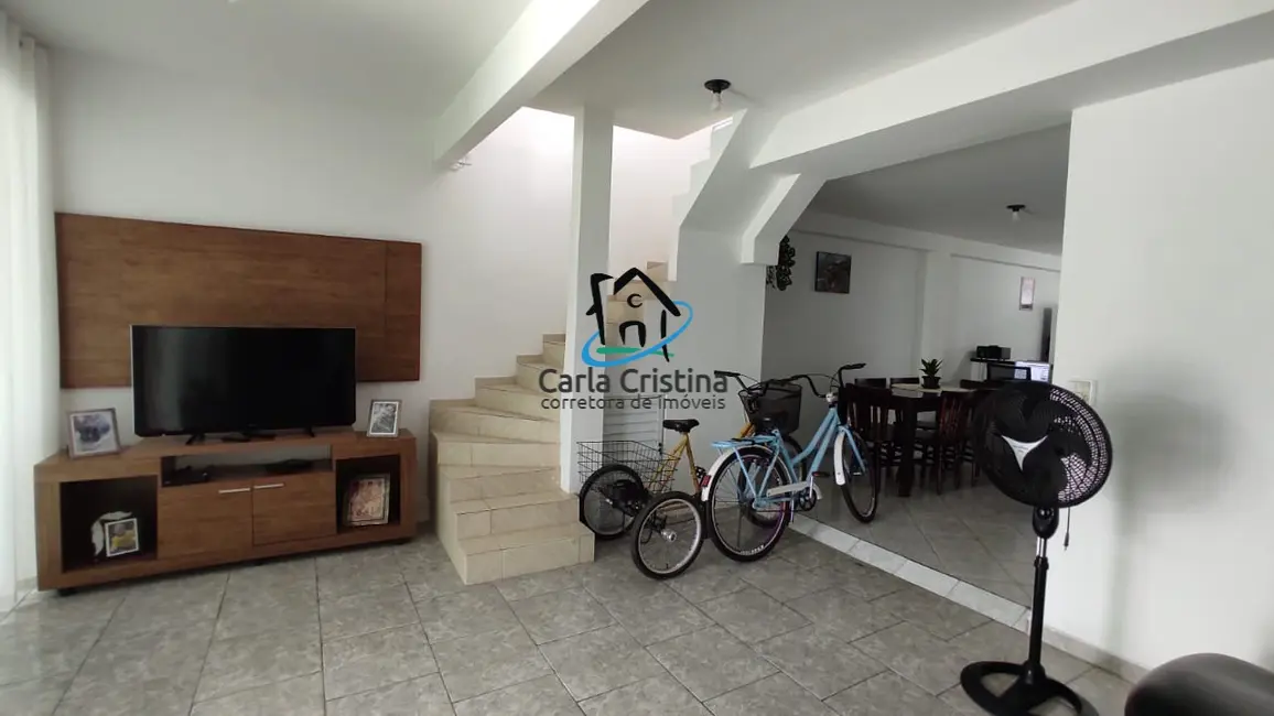 Foto 5 de Casa com 4 quartos à venda, 200m2 em Pontal Do Parana - PR