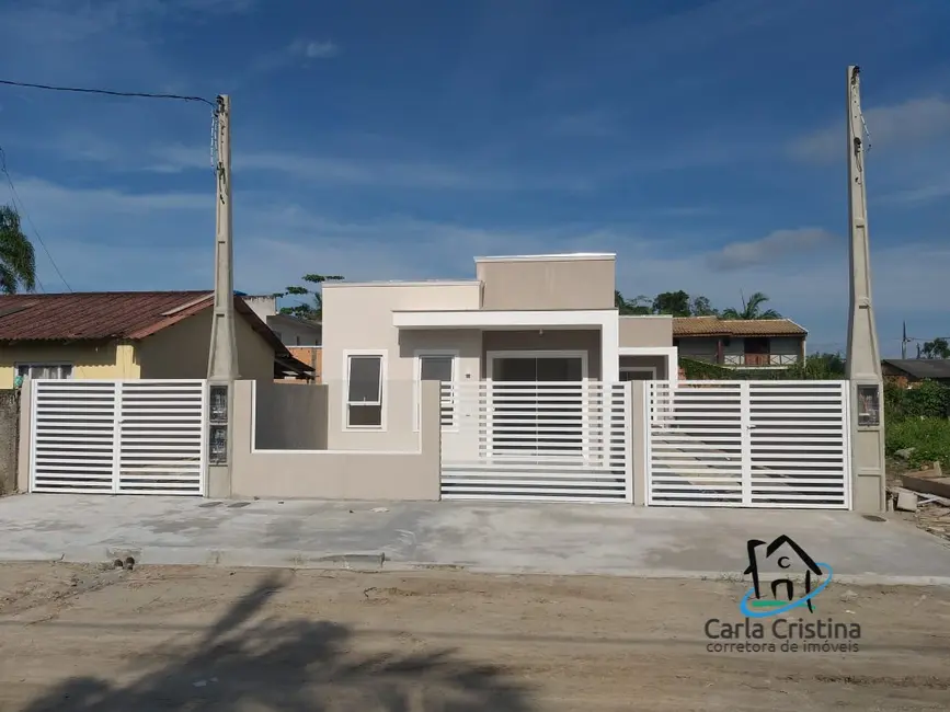 Foto 3 de Casa com 2 quartos à venda, 55m2 em Pontal Do Parana - PR