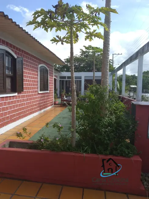 Foto 2 de Casa com 3 quartos à venda, 216m2 em Pontal Do Parana - PR