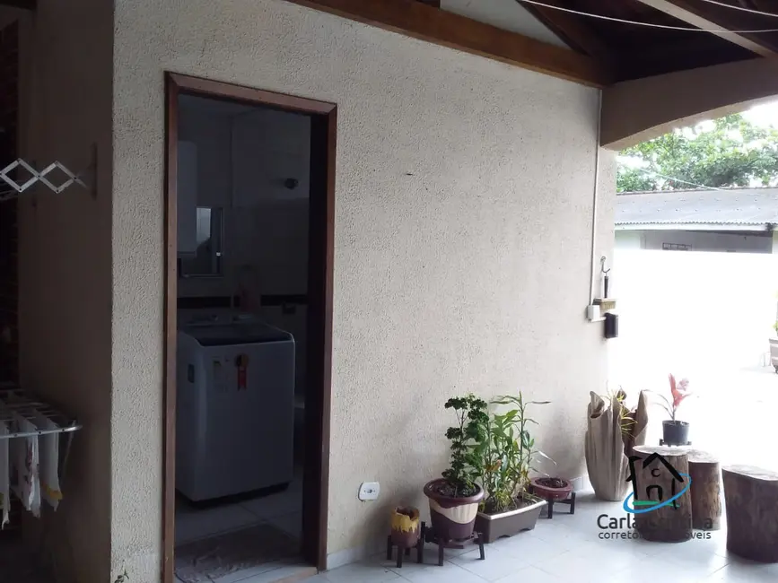 Foto 6 de Casa com 3 quartos à venda, 192m2 em Shangri-la, Pontal Do Parana - PR