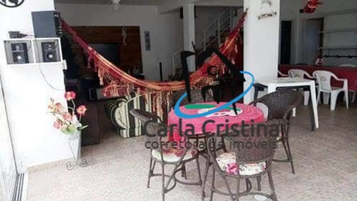 Foto 7 de Casa com 4 quartos à venda, 200m2 em Pontal Do Parana - PR