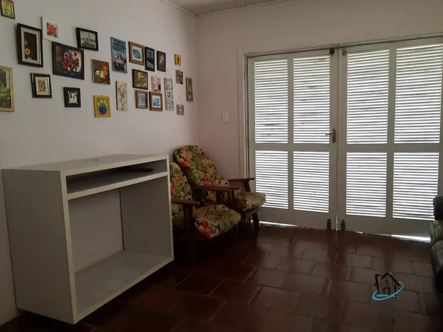 Foto 2 de Casa com 4 quartos à venda, 151m2 em Pontal Do Parana - PR