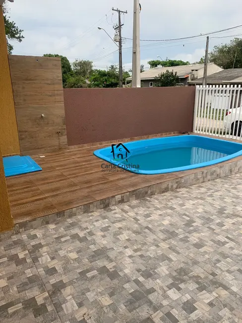 Foto 5 de Casa com 2 quartos à venda, 54m2 em Matinhos - PR