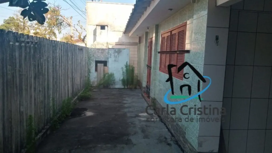 Foto 3 de Casa com 4 quartos à venda, 140m2 em Pontal Do Parana - PR