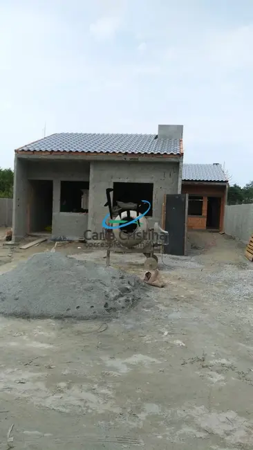 Foto 2 de Casa com 2 quartos à venda, 44m2 em Matinhos - PR