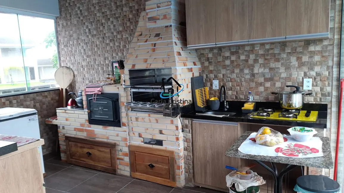 Foto 5 de Casa com 5 quartos à venda, 300m2 em Pontal Do Parana - PR