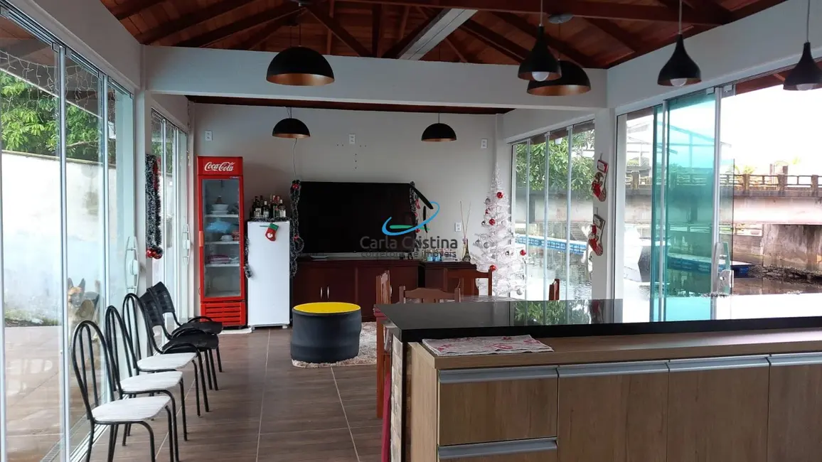 Foto 4 de Casa com 5 quartos à venda, 300m2 em Pontal Do Parana - PR