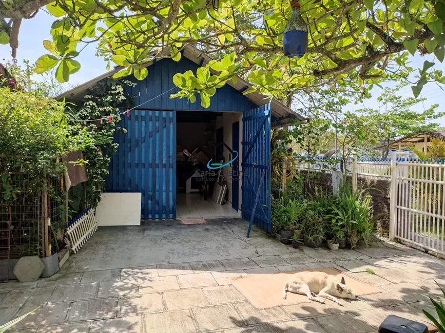 Foto 3 de Casa com 3 quartos à venda, 110m2 em Pontal Do Parana - PR