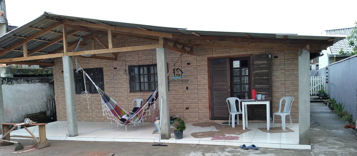 Foto 3 de Casa com 5 quartos à venda, 150m2 em Matinhos - PR