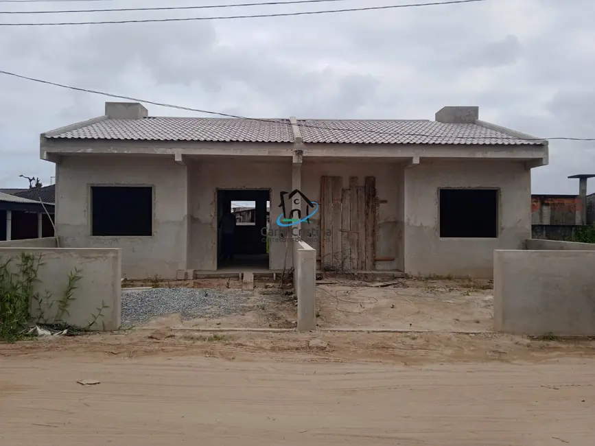 Foto 1 de Casa com 2 quartos à venda, 48m2 em Pontal Do Parana - PR