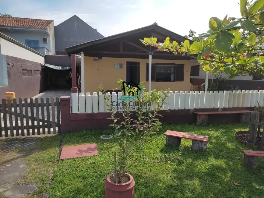 Foto 1 de Casa com 5 quartos à venda, 126m2 em Pontal Do Parana - PR