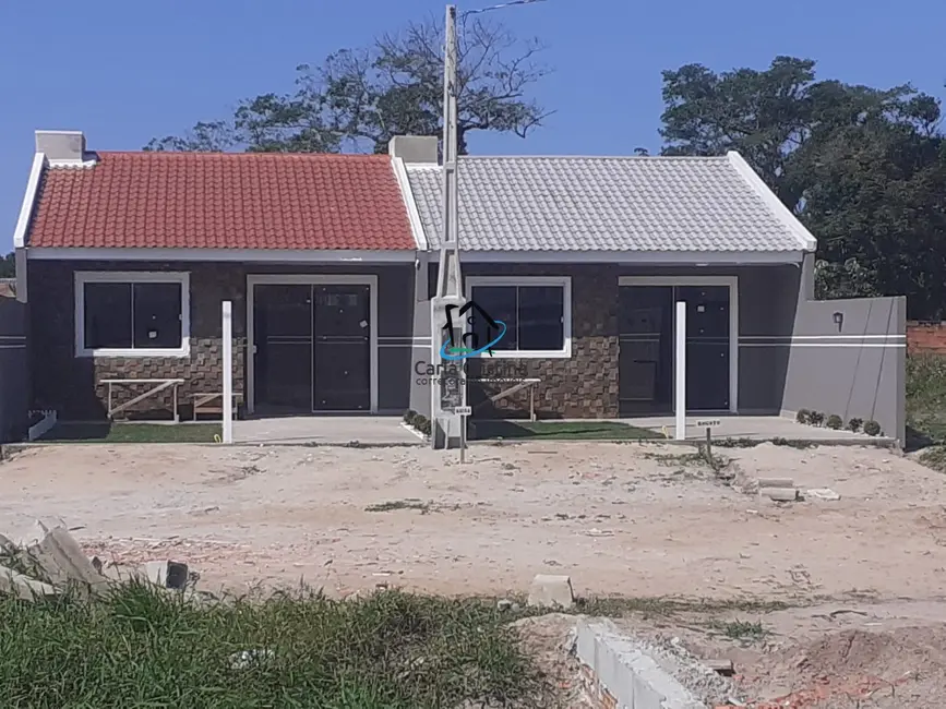 Foto 3 de Casa com 2 quartos à venda, 54m2 em Pontal Do Parana - PR