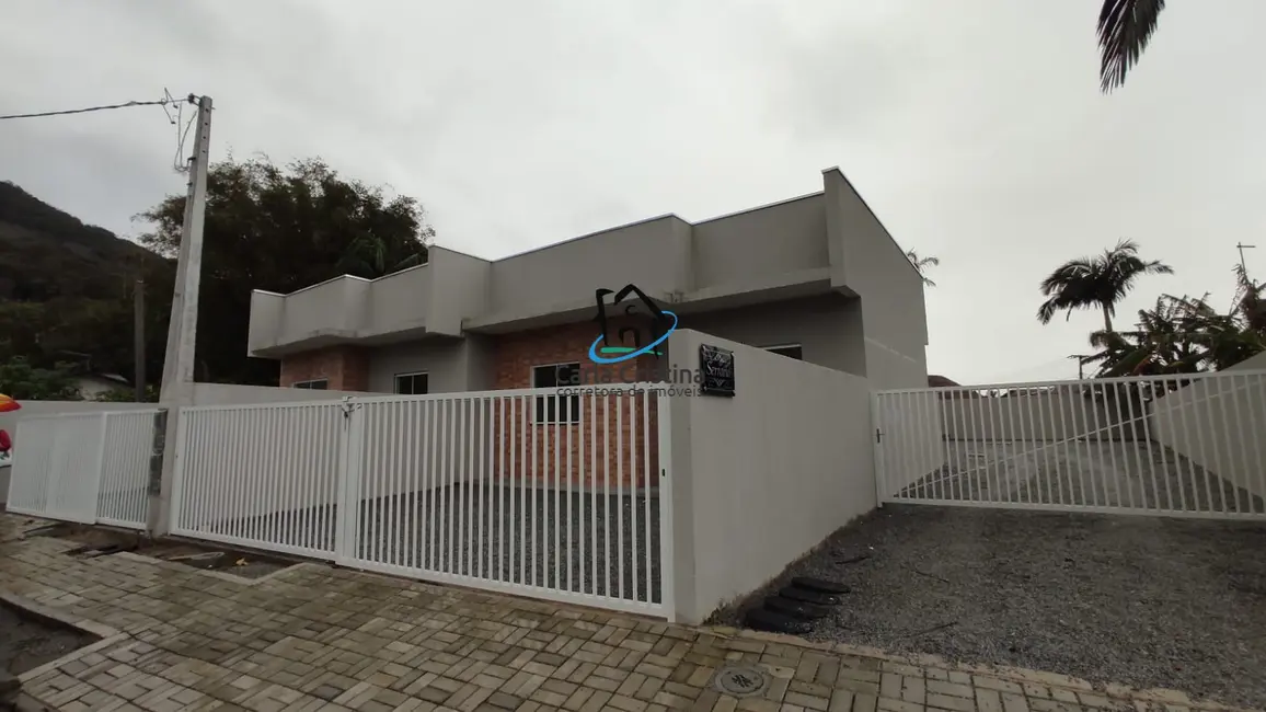 Foto 5 de Casa com 2 quartos à venda, 53m2 em Matinhos - PR