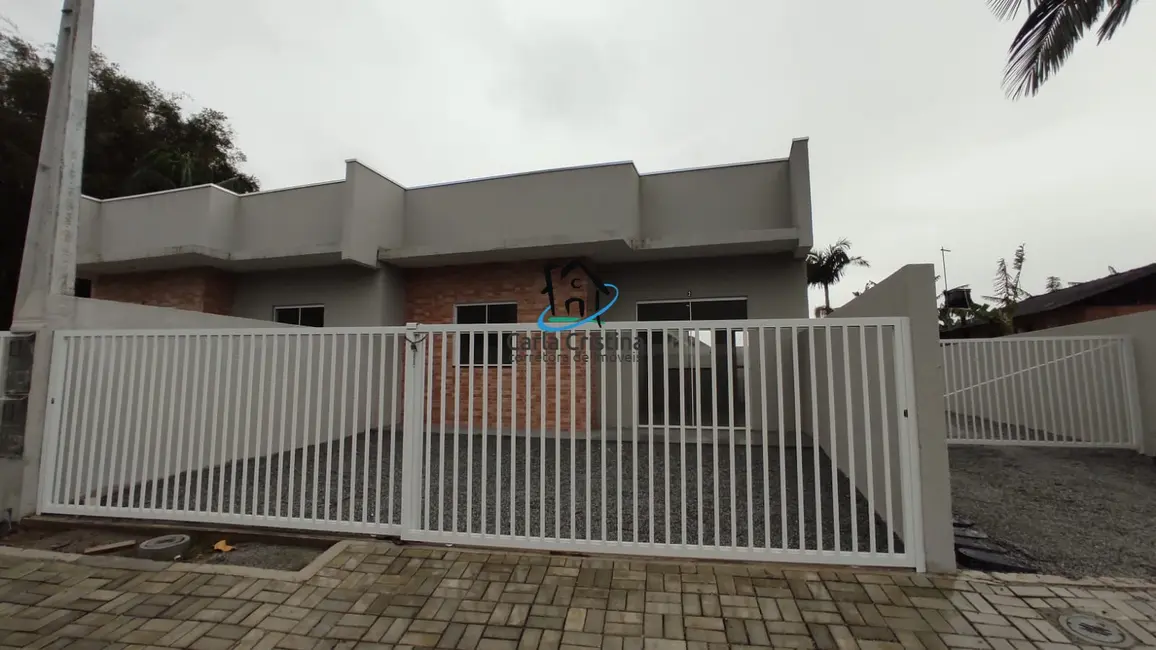 Foto 3 de Casa com 2 quartos à venda, 53m2 em Matinhos - PR