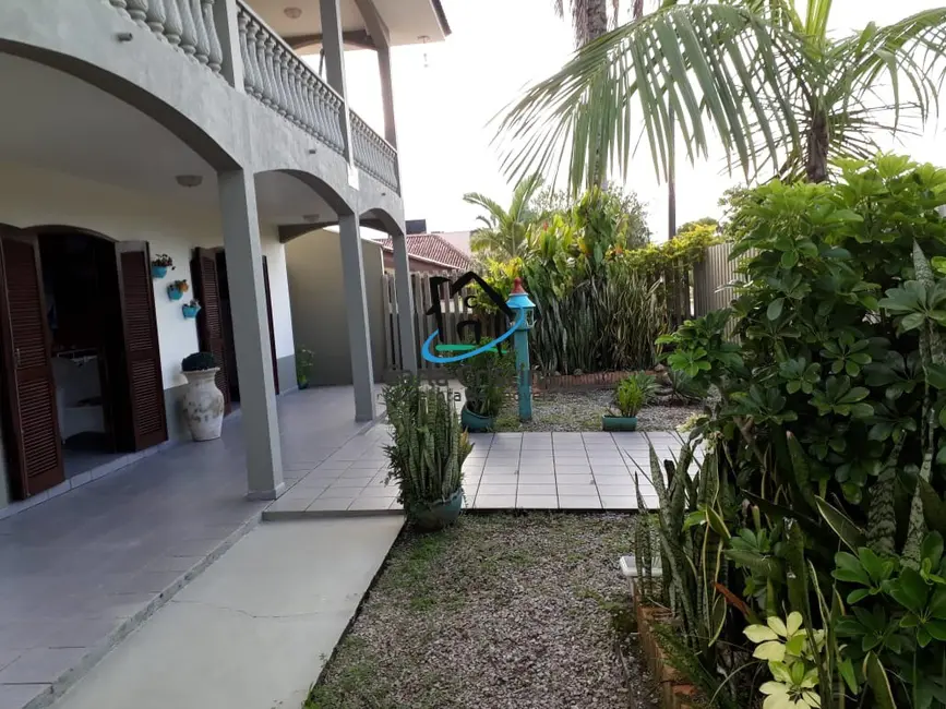 Foto 3 de Casa com 4 quartos à venda, 450m2 em Pontal Do Parana - PR