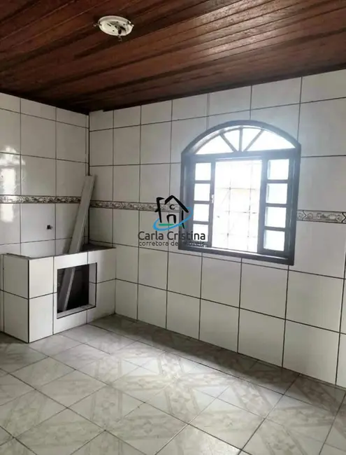 Casa com 3 quartos à venda, 120m2 em Jardim América, Paranagua - PR - imagem 5 Foto 5 de Casa com 3 quartos à venda, 120m2 em Jardim América, Paranagua - PR