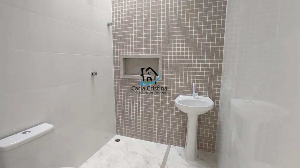 Foto 9 de Casa com 2 quartos à venda, 54m2 em Matinhos - PR