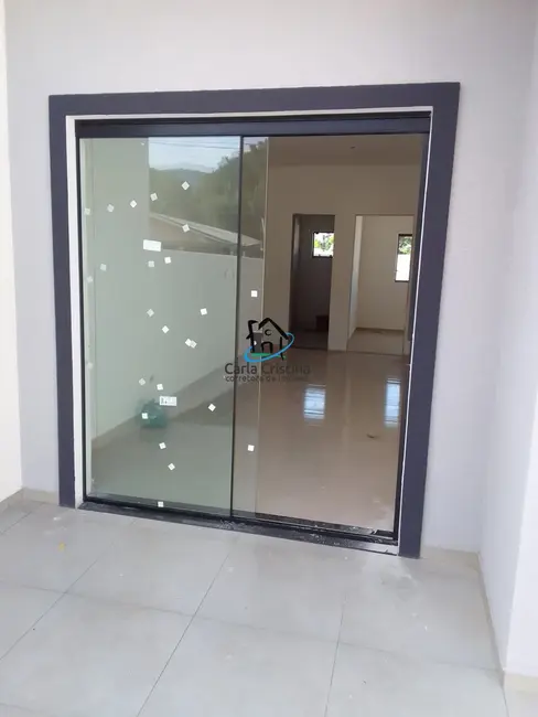 Foto 4 de Casa com 2 quartos à venda, 54m2 em Matinhos - PR