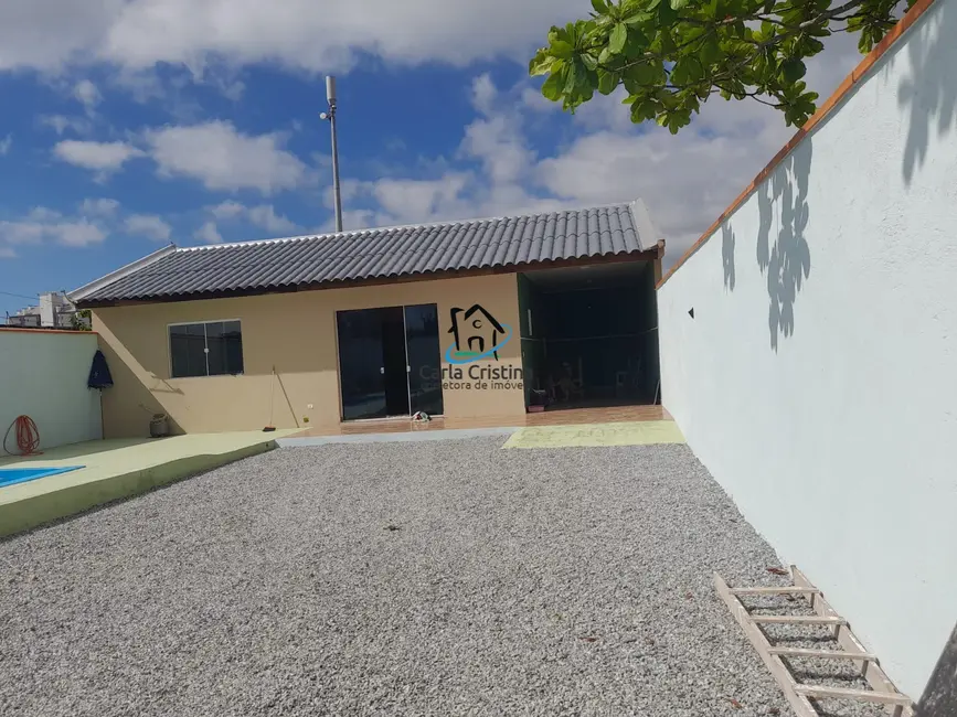 Foto 1 de Casa com 2 quartos à venda, 84m2 em Matinhos - PR