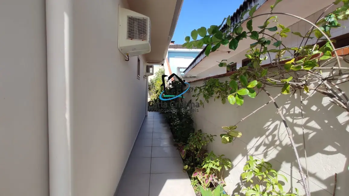 Foto 3 de Casa com 2 quartos à venda, 105m2 em Pontal Do Parana - PR