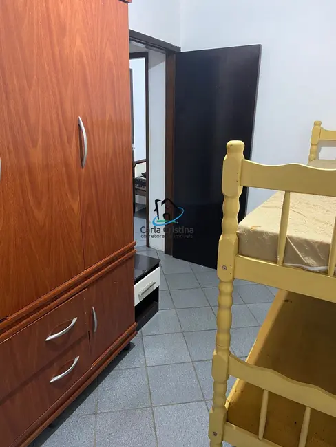 Casa com 2 quartos à venda, 77m2 em Matinhos - PR - imagem 3 Foto 3 de Casa com 2 quartos à venda, 77m2 em Matinhos - PR