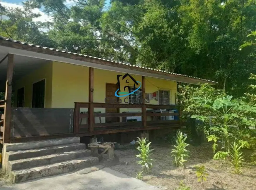 Casa com 3 quartos à venda, 121m2 em Paranagua - PR - imagem 5 Foto 5 de Casa com 3 quartos à venda, 121m2 em Paranagua - PR
