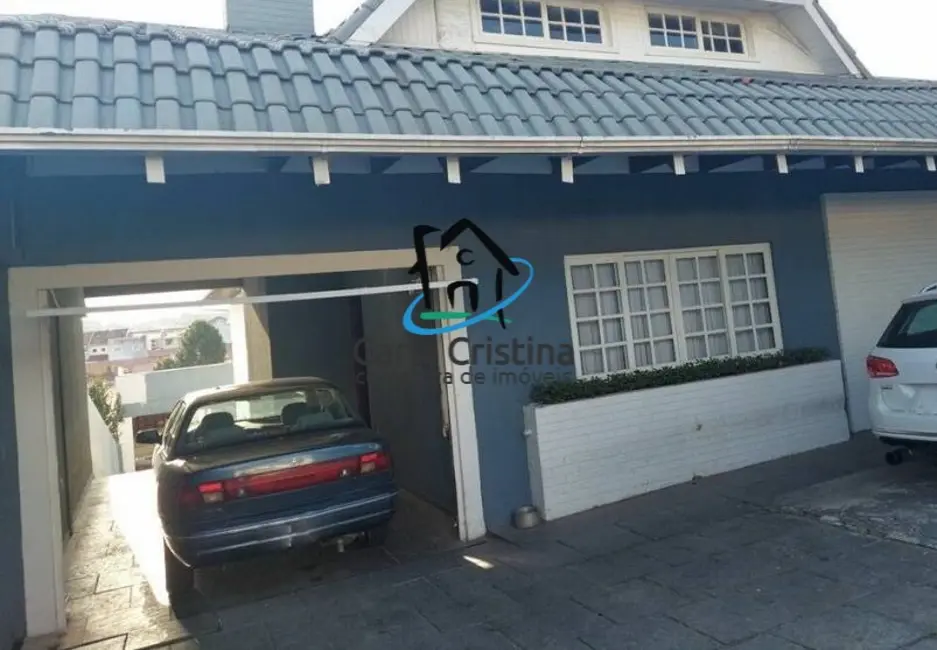 Casa com 6 quartos à venda, 528m2 em Boa Vista, Curitiba - PR - imagem 2 Foto 2 de Casa com 6 quartos à venda, 528m2 em Boa Vista, Curitiba - PR