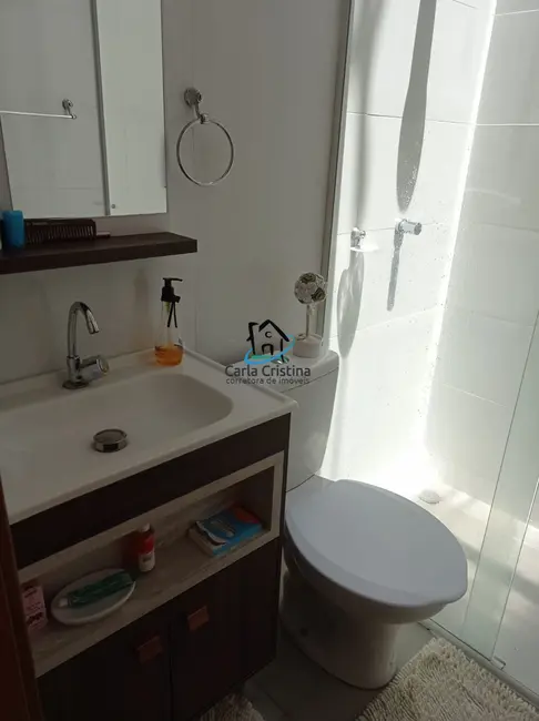 Foto 8 de Casa com 2 quartos à venda, 62m2 em Matinhos - PR