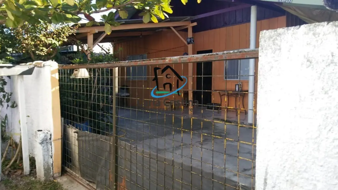 Foto 2 de Casa com 2 quartos à venda, 130m2 em Pontal Do Parana - PR