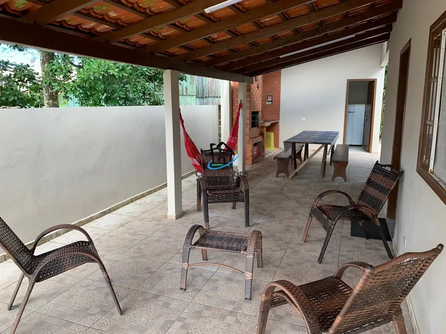 Foto 9 de Casa com 4 quartos à venda, 150m2 em Pontal Do Parana - PR