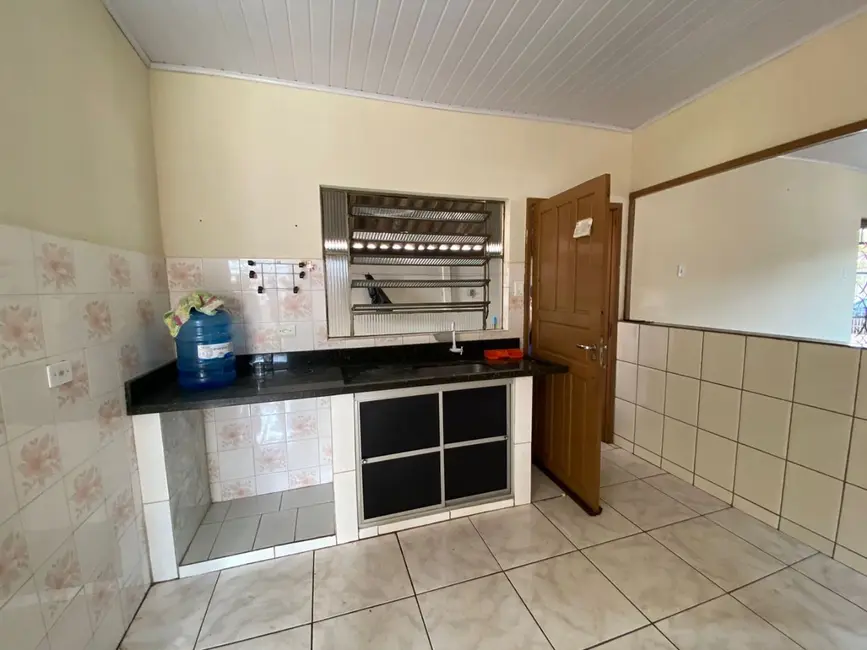 Casa com 3 quartos à venda, 300m2 em Helena, Londrina - PR - imagem 7 Foto 7 de Casa com 3 quartos à venda, 300m2 em Helena, Londrina - PR