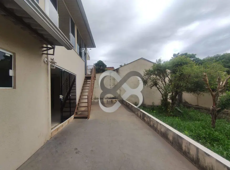 Casa com 3 quartos à venda, 349m2 em Bela Vista, Londrina - PR - imagem 5 Foto 5 de Casa com 3 quartos à venda, 349m2 em Bela Vista, Londrina - PR
