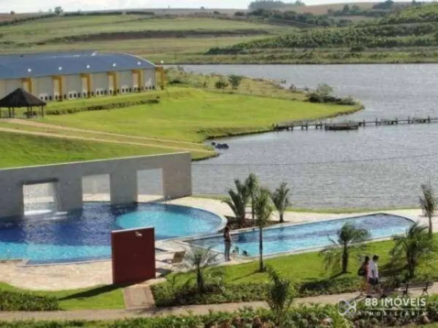 Terreno / Lote à venda, 2340m2 em Sertanopolis - PR - imagem 6 Foto 6 de Terreno / Lote à venda, 2340m2 em Sertanopolis - PR
