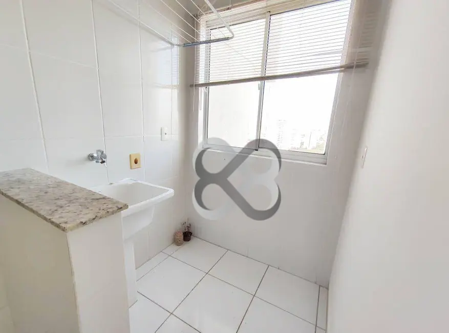 Foto 6 de Apartamento com 2 quartos para alugar, 89m2 em Centro, Londrina - PR