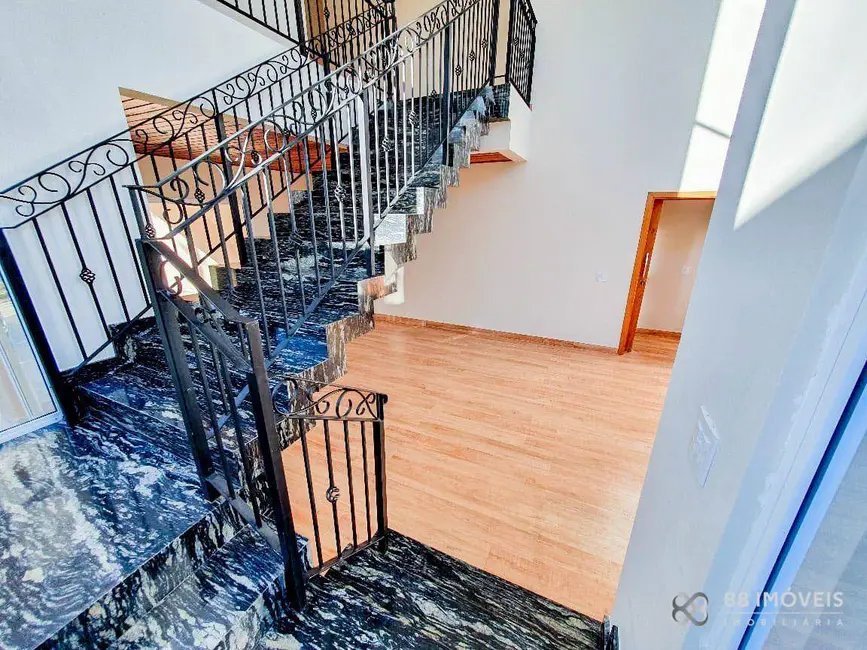 Foto 4 de Casa de Condomínio com 6 quartos para alugar, 450m2 em Esperança, Londrina - PR