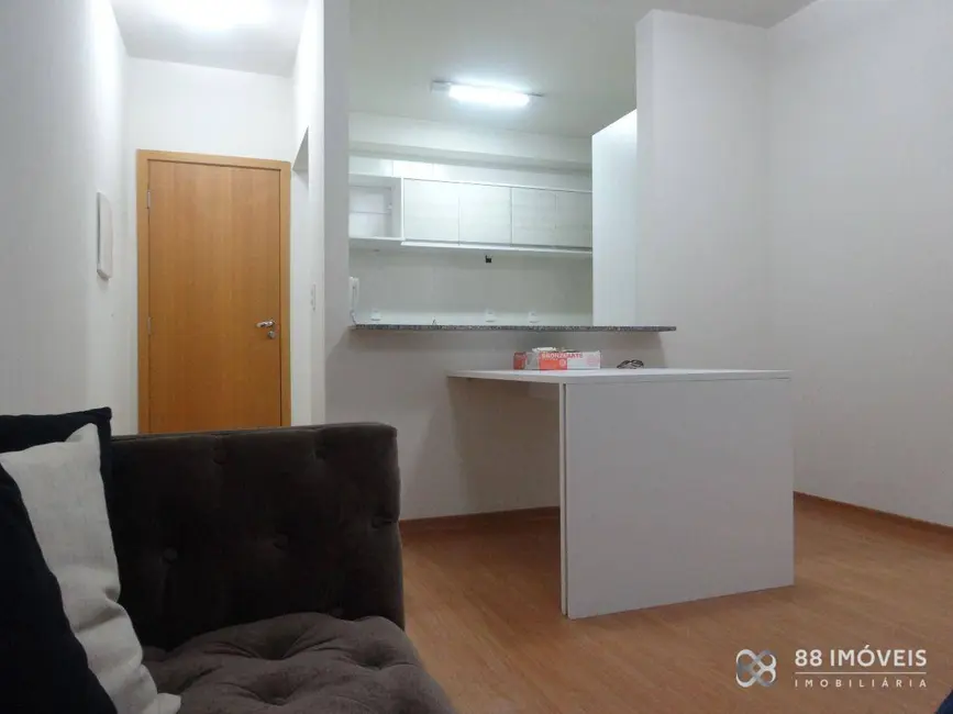 Apartamento com 3 quartos à venda, 92m2 em Vivendas do Arvoredo, Londrina - PR - imagem 6 Foto 6 de Apartamento com 3 quartos à venda, 92m2 em Vivendas do Arvoredo, Londrina - PR