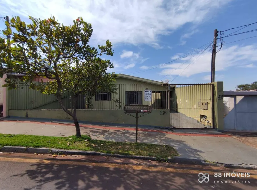 Foto 1 de Casa com 3 quartos à venda, 456m2 em Vila Santa Terezinha, Londrina - PR