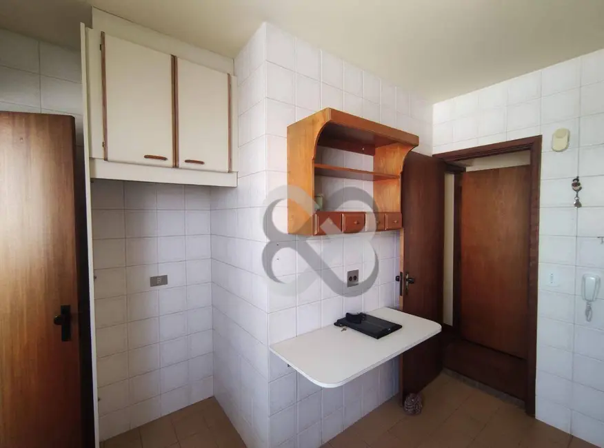 Foto 8 de Apartamento com 3 quartos à venda, 147m2 em Centro, Londrina - PR