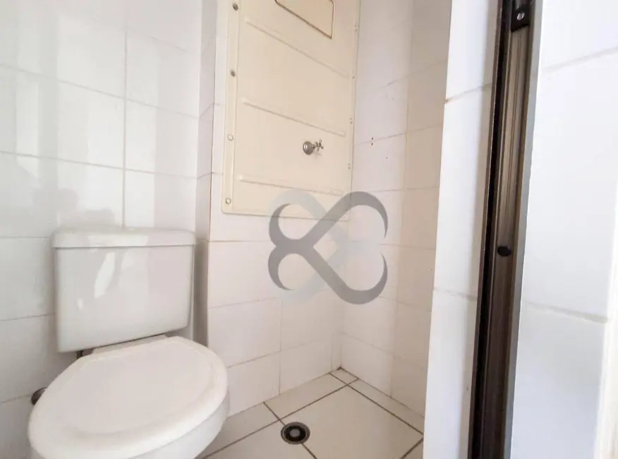 Apartamento com 3 quartos à venda, 199m2 em Judith, Londrina - PR - imagem 7 Foto 7 de Apartamento com 3 quartos à venda, 199m2 em Judith, Londrina - PR