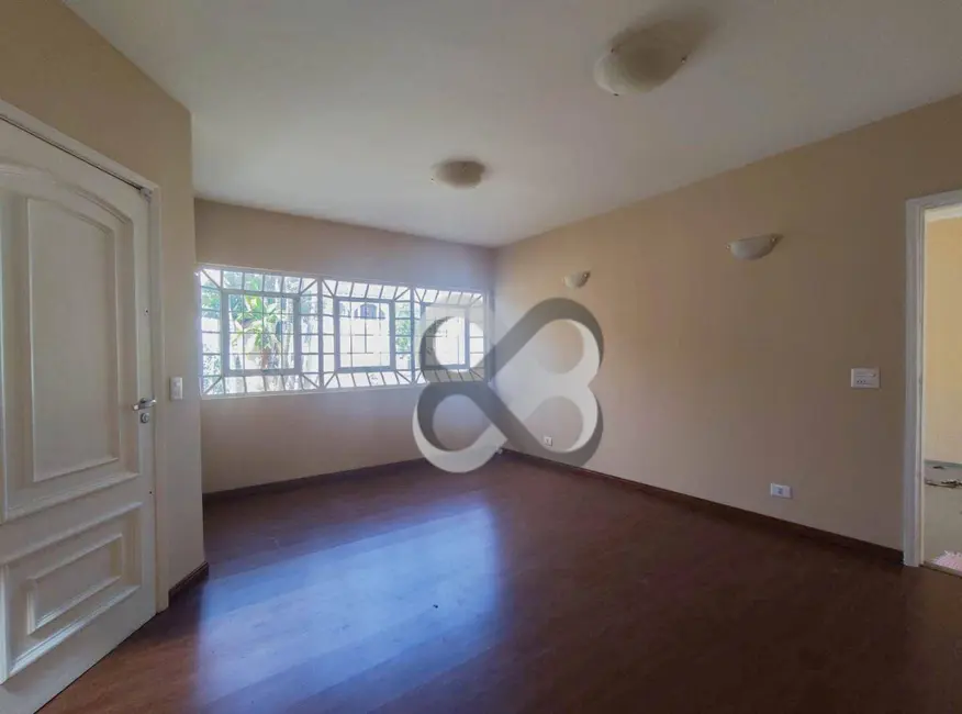 Casa com 3 quartos à venda, 250m2 em Jardim Alvorada, Londrina - PR - imagem 4 Foto 4 de Casa com 3 quartos à venda, 250m2 em Jardim Alvorada, Londrina - PR