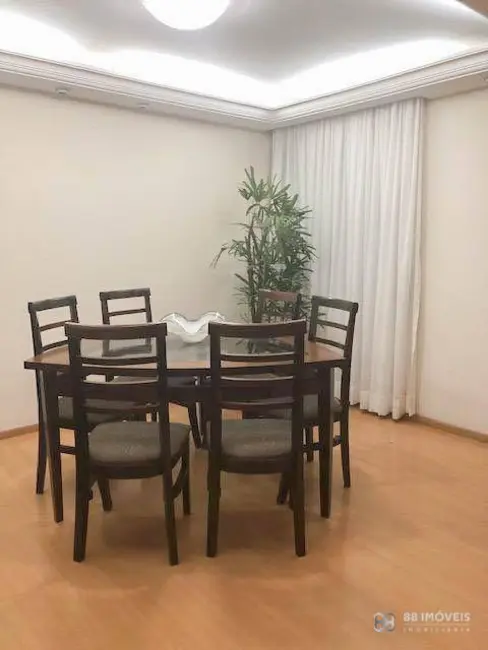 Foto 6 de Apartamento com 4 quartos à venda, 384m2 em Centro, Londrina - PR