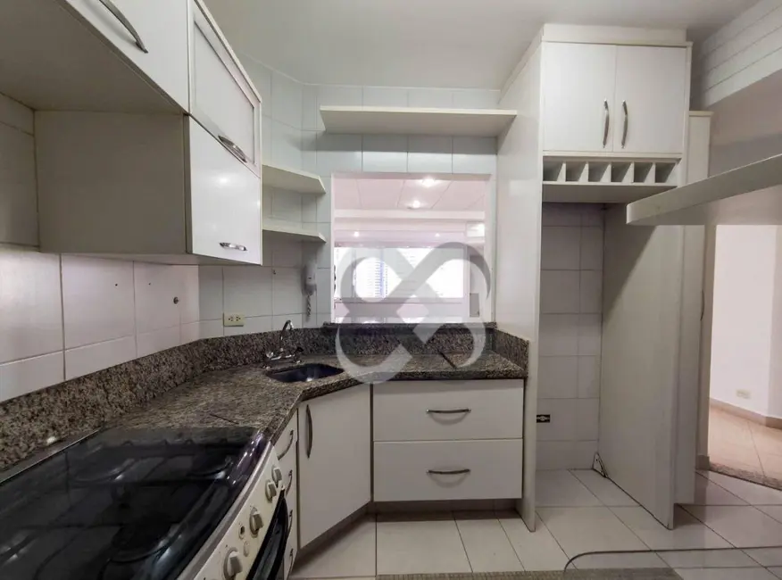 Apartamento com 3 quartos à venda, 132m2 em Londrina - PR - imagem 6 Foto 6 de Apartamento com 3 quartos à venda, 132m2 em Londrina - PR