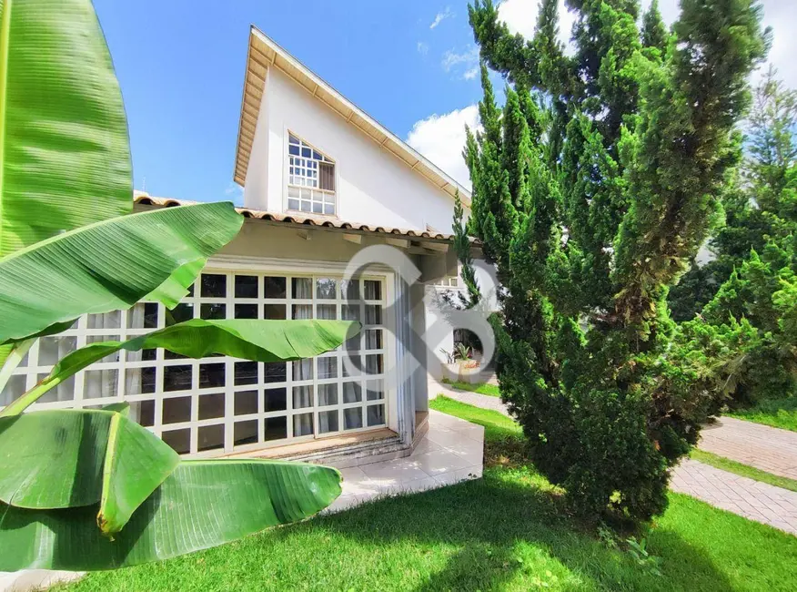 Foto 1 de Sobrado com 4 quartos à venda, 600m2 em Tucano, Londrina - PR