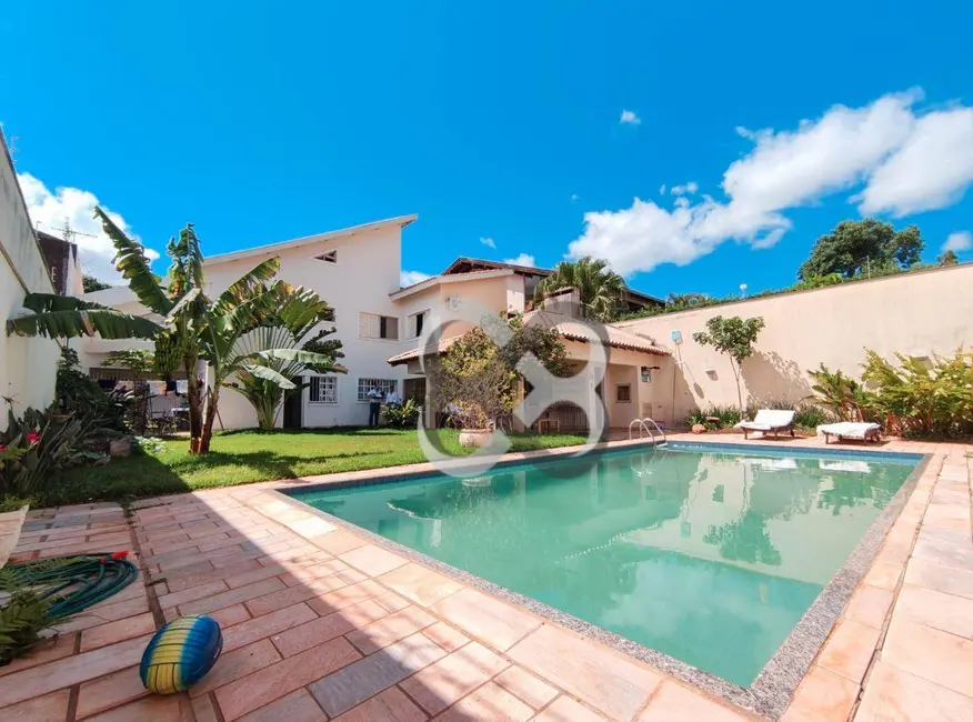 Foto 4 de Sobrado com 4 quartos à venda, 600m2 em Tucano, Londrina - PR