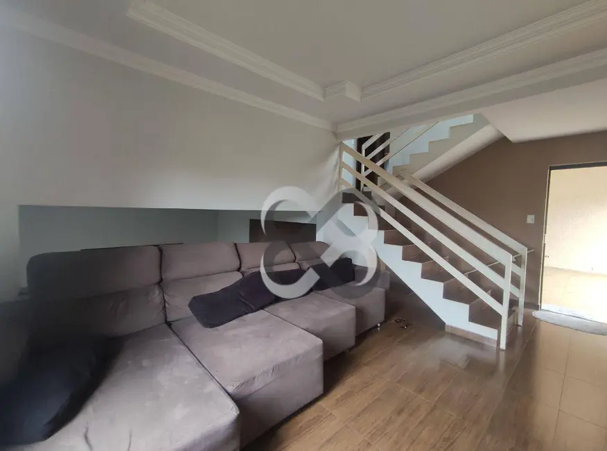 Sobrado com 4 quartos à venda, 306m2 em Jardim Continental, Londrina - PR - imagem 4 Foto 4 de Sobrado com 4 quartos à venda, 306m2 em Jardim Continental, Londrina - PR