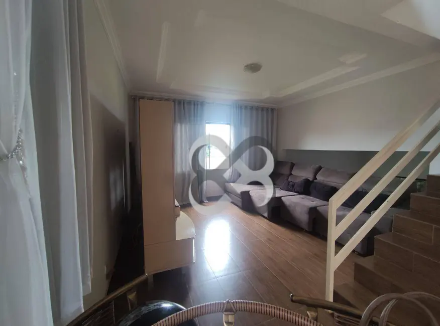 Sobrado com 4 quartos à venda, 306m2 em Jardim Continental, Londrina - PR - imagem 3 Foto 3 de Sobrado com 4 quartos à venda, 306m2 em Jardim Continental, Londrina - PR