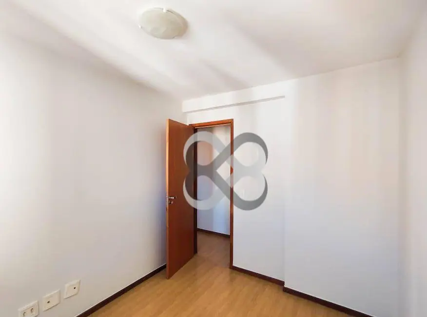 Foto 4 de Apartamento com 3 quartos para alugar, 126m2 em Centro, Londrina - PR