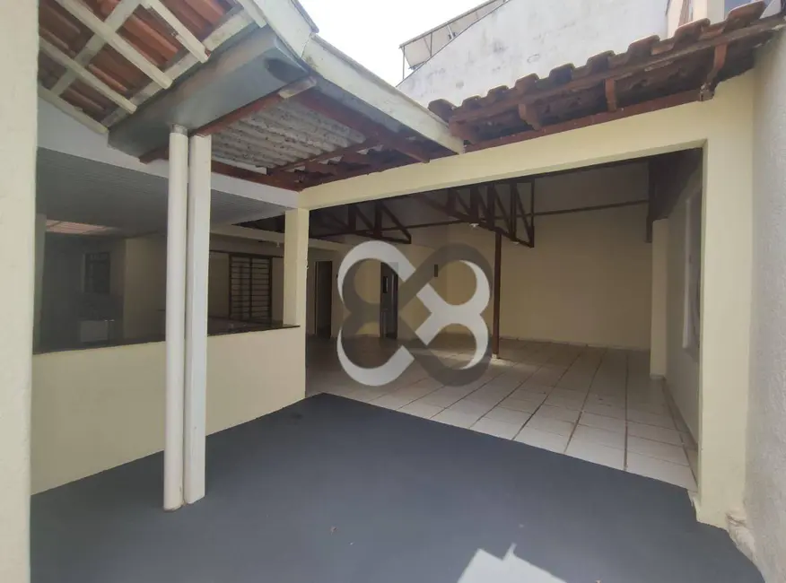 Casa com 5 quartos à venda, 351m2 em Santa Mônica, Londrina - PR - imagem 6 Foto 6 de Casa com 5 quartos à venda, 351m2 em Santa Mônica, Londrina - PR
