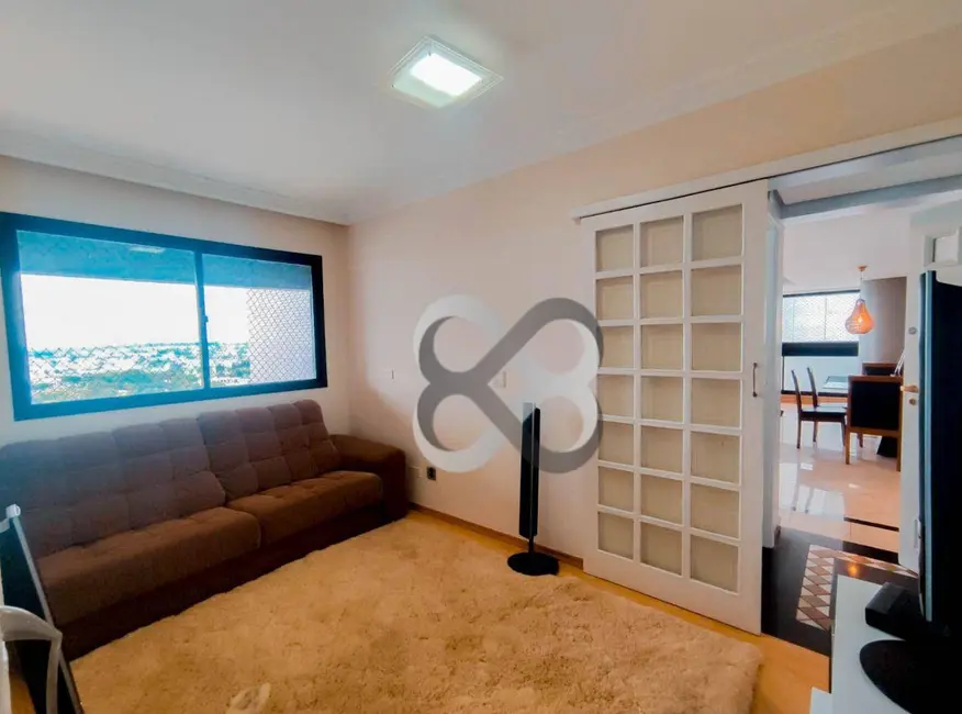 Apartamento com 4 quartos à venda, 352m2 em Centro, Londrina - PR - imagem 7 Foto 7 de Apartamento com 4 quartos à venda, 352m2 em Centro, Londrina - PR