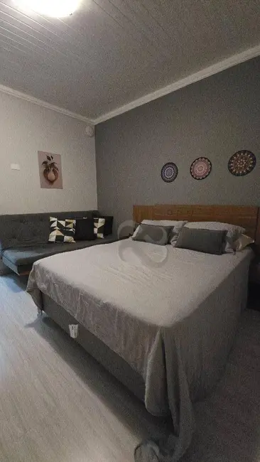 Loft / Flat com 1 quarto para alugar, 98m2 em Centro, Londrina - PR - imagem 8 Foto 8 de Loft / Flat com 1 quarto para alugar, 98m2 em Centro, Londrina - PR
